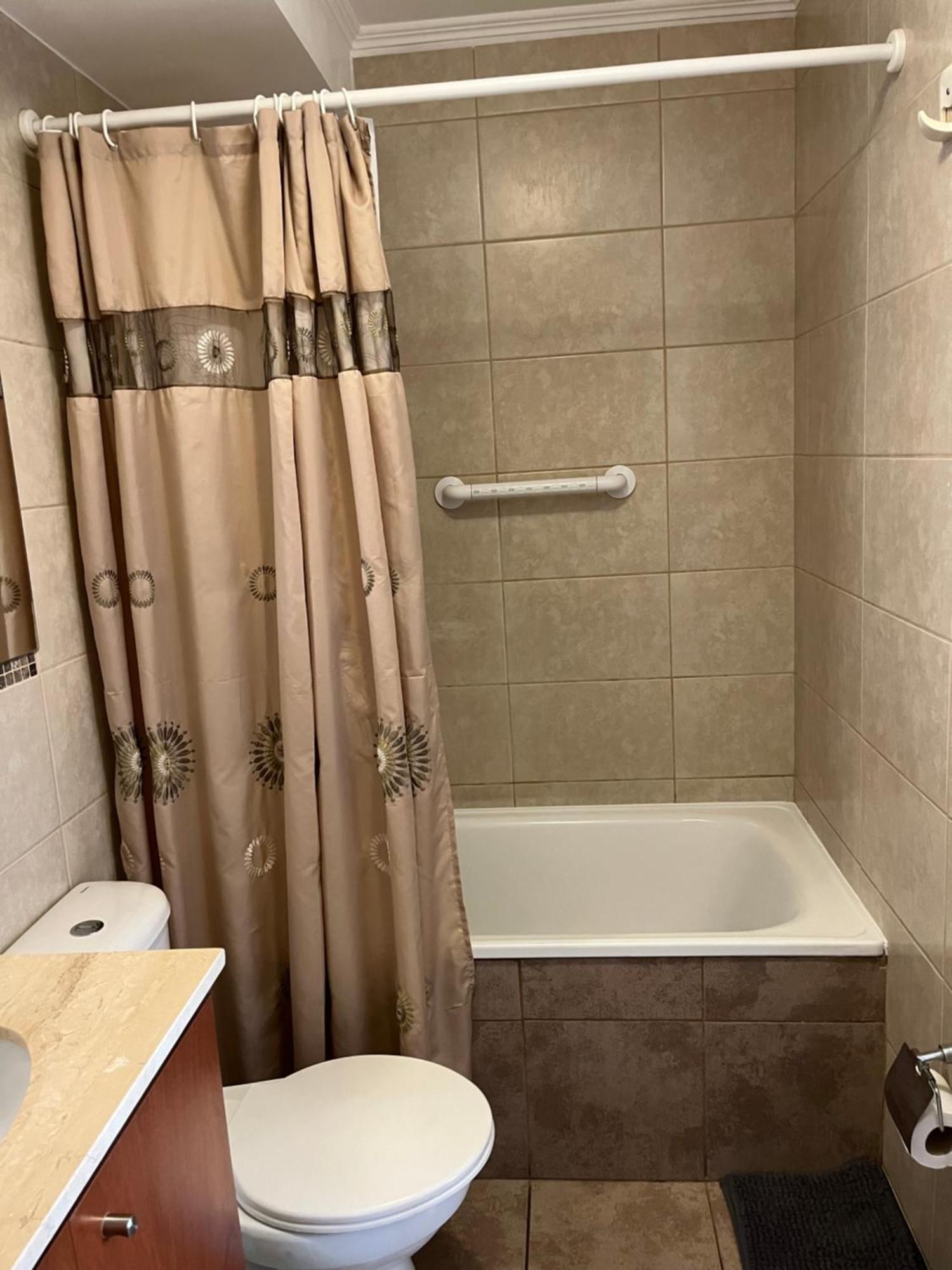 Dpto Amoblado Zona Centro Minimo 4 Noches Apartamento